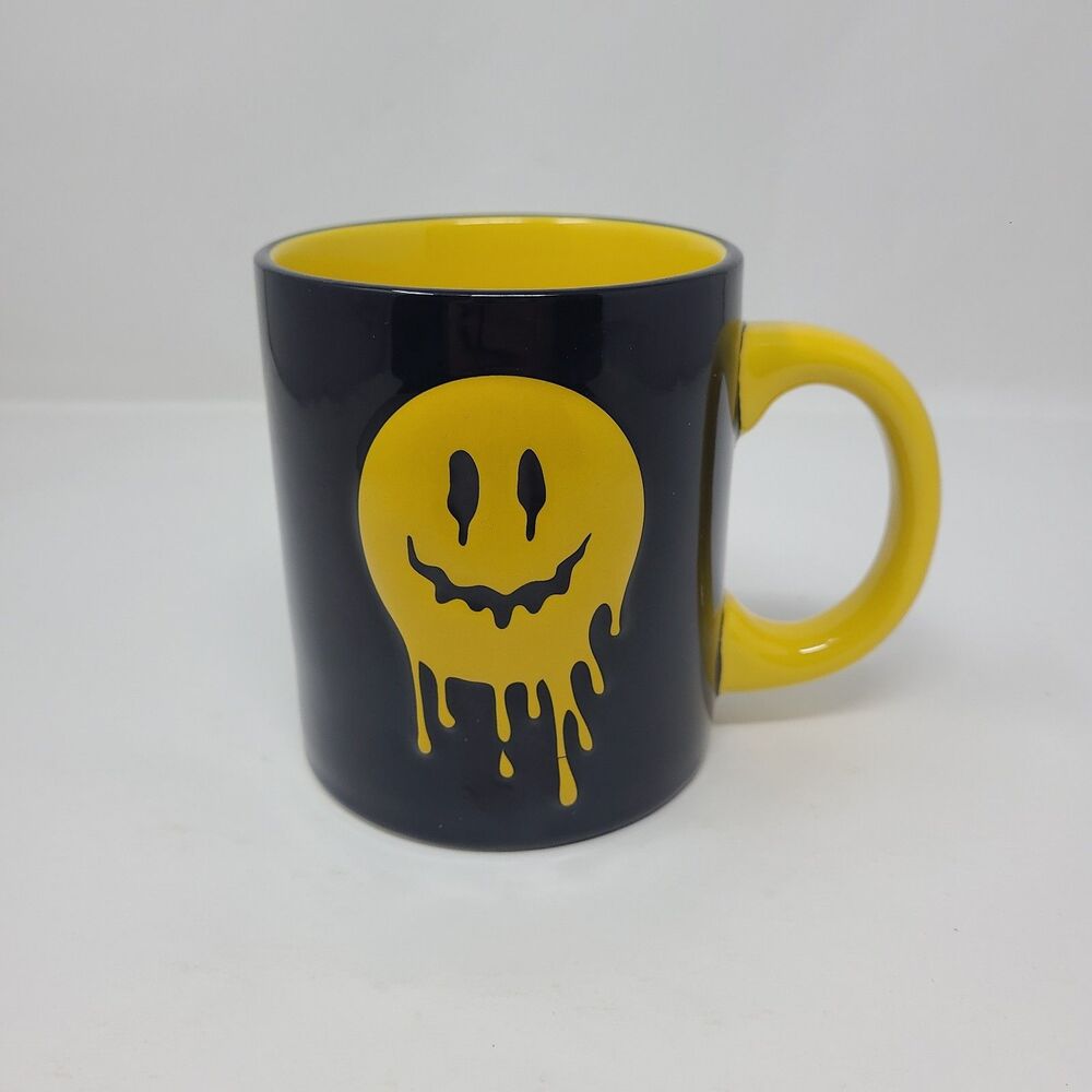 Melting Smiley Face Drippy Black Yellow Spirit of Halloween Coffee Mug